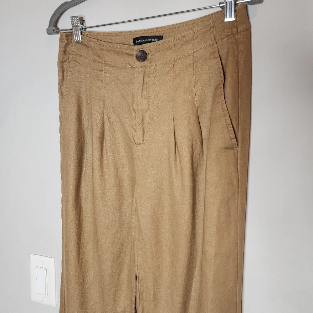 Banana‎ Republic Linen High Rise Pleated Tan Pants Women's Size 4
